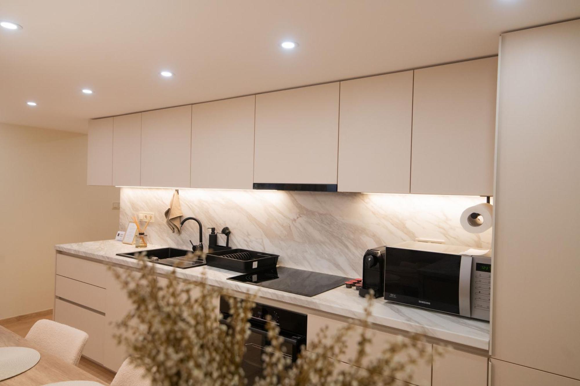 Hubner Apartment Budapest Eksteriør bilde