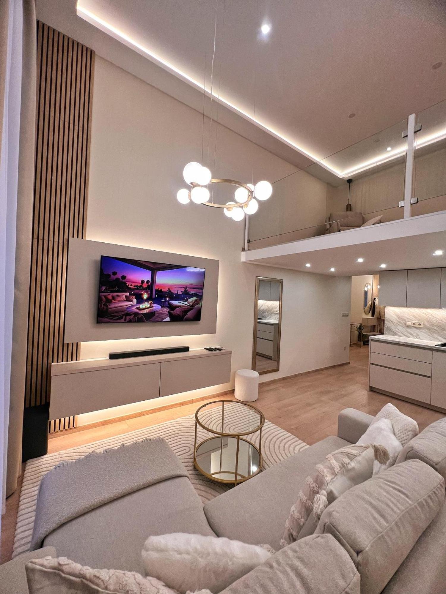 Hubner Apartment Budapest Eksteriør bilde