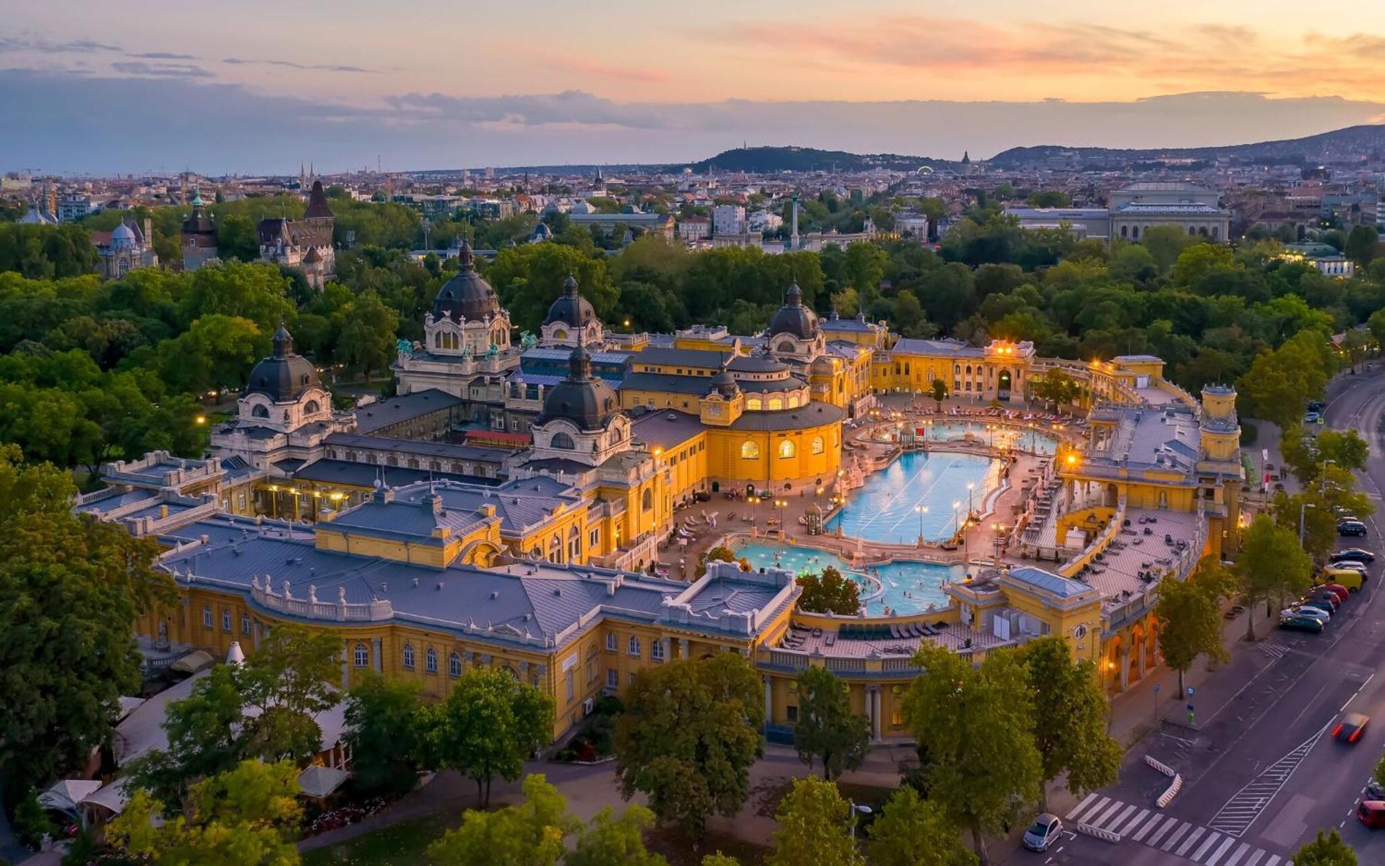 Hubner Apartment Budapest Eksteriør bilde